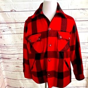 Woolrich red buffalo check wool jacket size 44